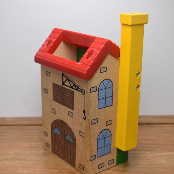 Brio PUSH & LOAD TOWER #33324 Wooden Train Railway 1998 VGUC - Picture 9 of 13